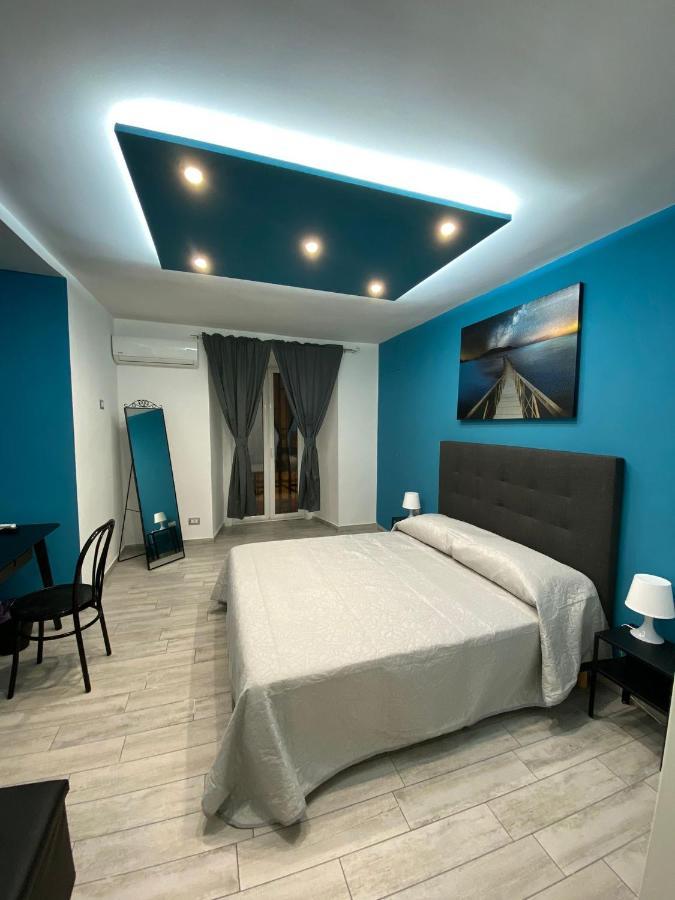 Casa Vacanze Figurelle Неаполь Экстерьер фото